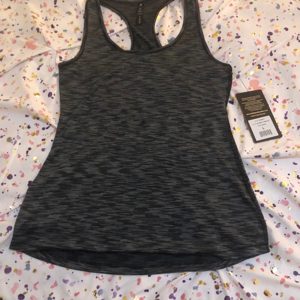 Gray Workout Muscle Tank - Picture 5 of 6